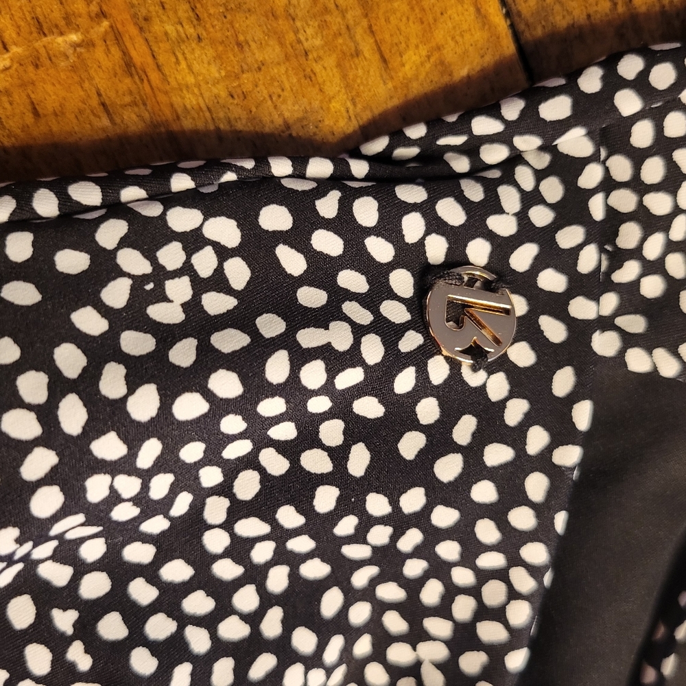 Buffbunny Sharkbite One Piece - image 4